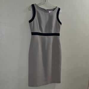 Chic Sleeveless Dress - Tan and Black